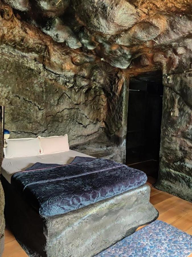Rai'S Coorg Cave House Villa Madikeri Exterior photo