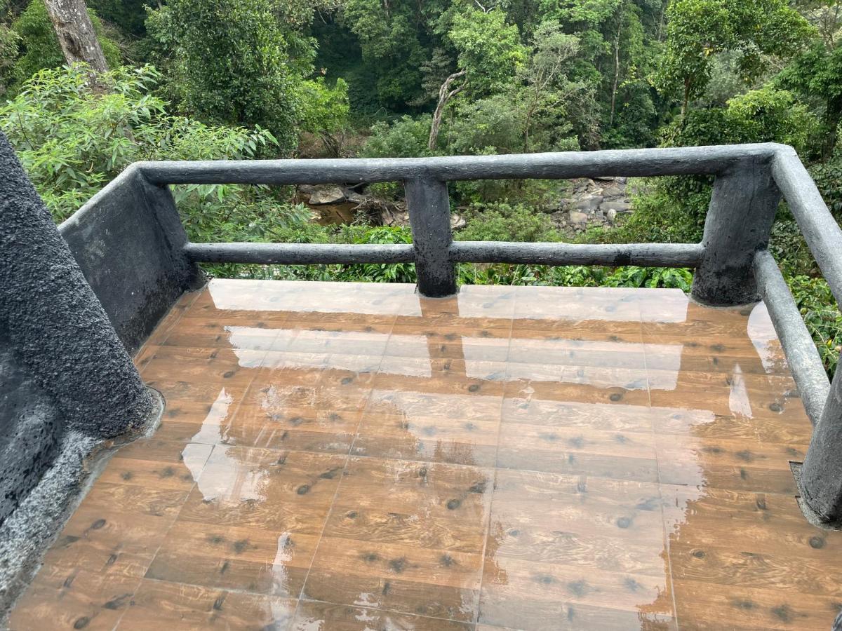 Rai'S Coorg Cave House Villa Madikeri Exterior photo